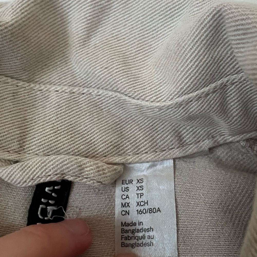 Women’s jacket - Picture 3 of 4